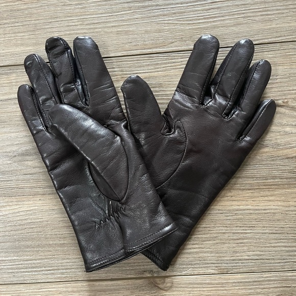 3M Thinsulate Accessories - Thinsulate Women’s Brown Leather Gloves